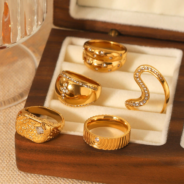 Stainless Steel Casting Geometric Diamondencrusted Women's Rings