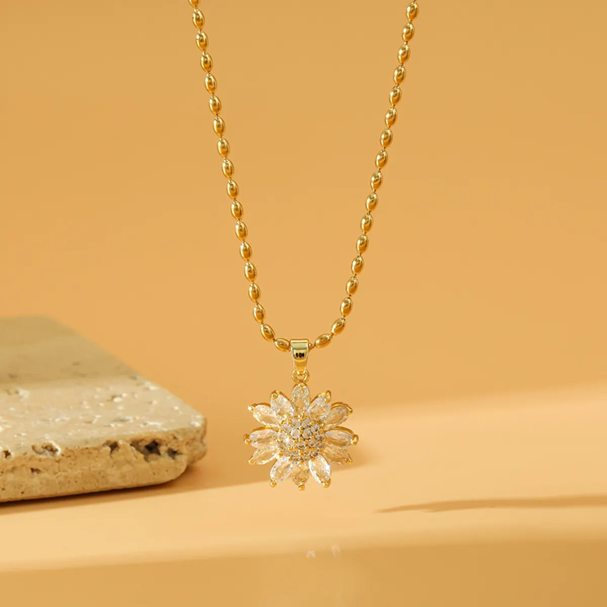 Stainless Steel Copper 18K Gold Plated Sweet Simple Style Flower Inlay Zircon Pendant Necklace