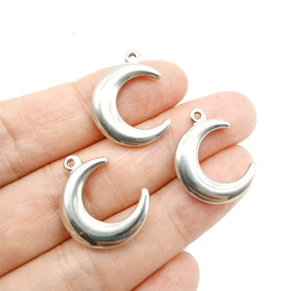 Stainless Steel Crescent Pendant Jewelry Accessories For Men And Women Electroplating Diy