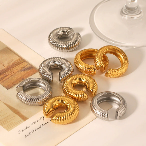 Stainless Steel Cshaped Scale Texture Geometric Hollow Ear Clip Electroplated Women's Earrings