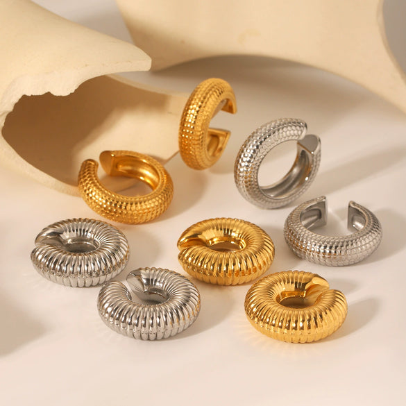 Stainless Steel Cshaped Scale Texture Geometric Hollow Ear Clip Electroplated Women's Earrings