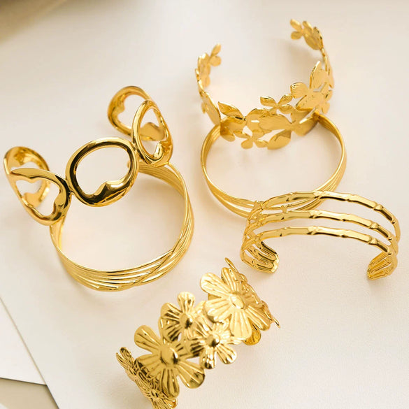 Stainless Steel Cut Out Leaf Open Bracelet With Electroplating And Simple Retro Design