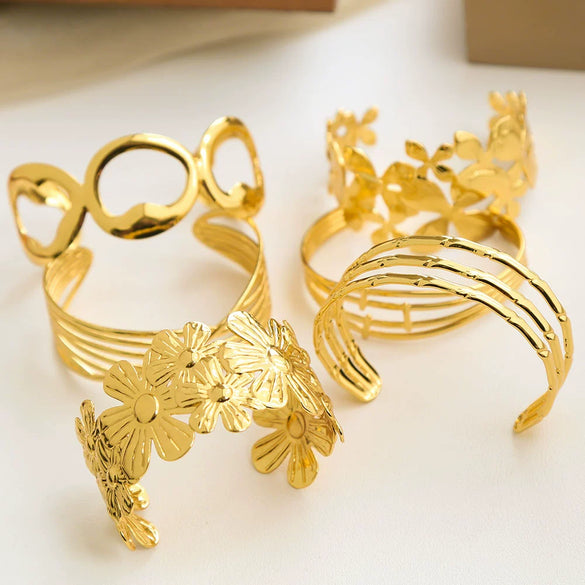 Stainless Steel Cut Out Leaf Open Bracelet With Electroplating And Simple Retro Design