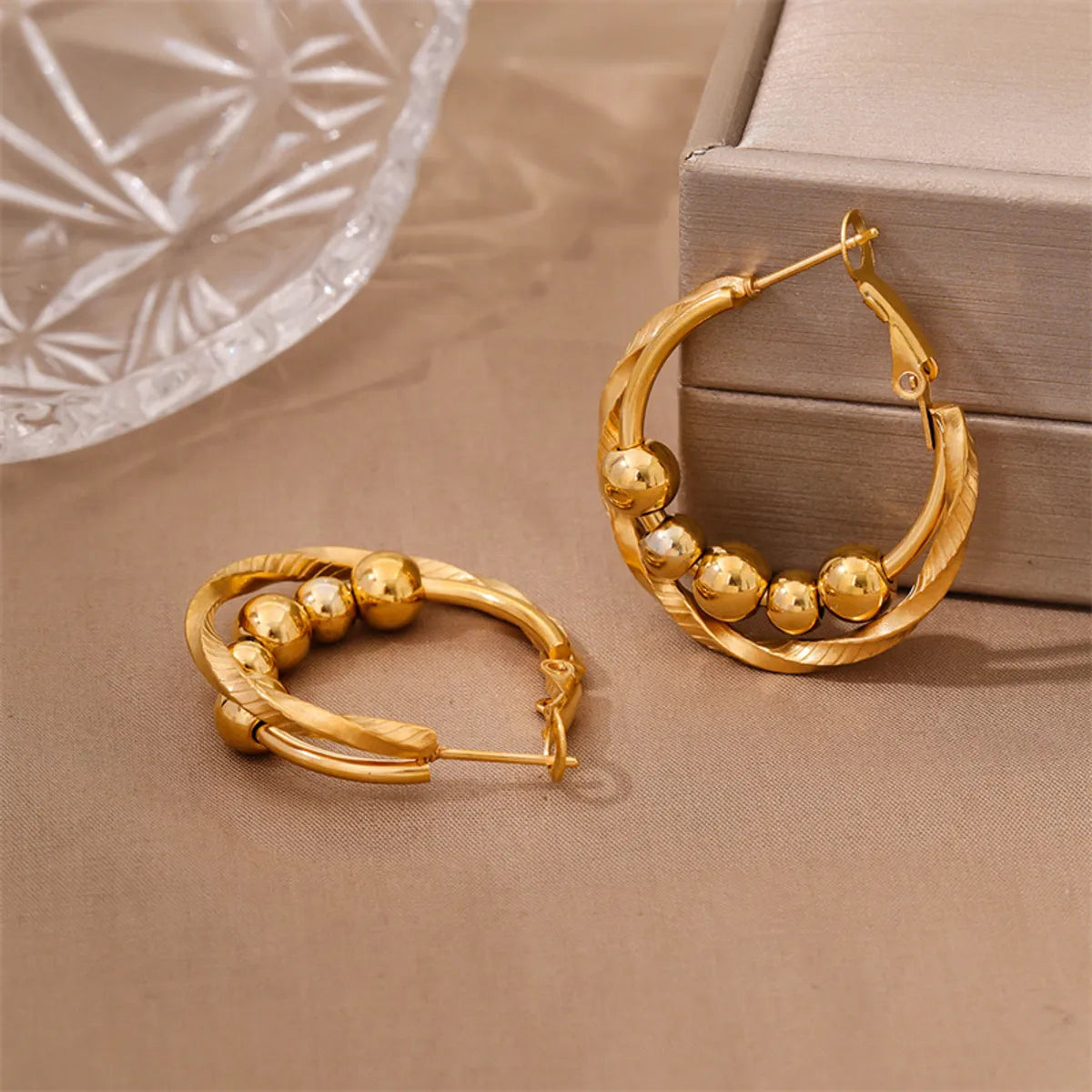 1 Pair Retro Simple Style C Shape Round Twist Plating Stainless Steel 18k Gold Plated Ear Studs