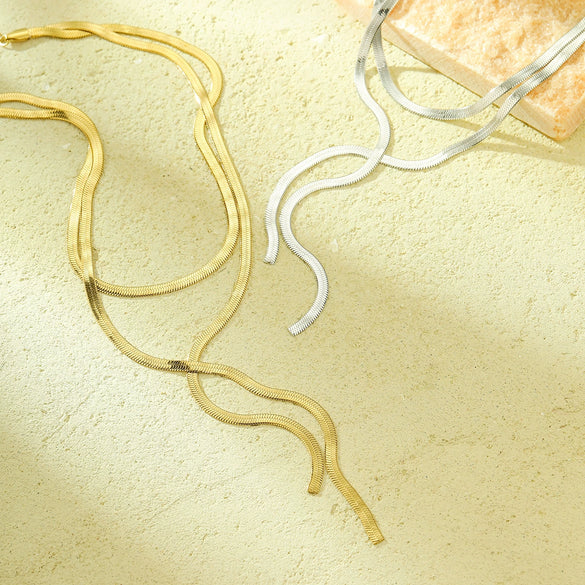 Stainless Steel Fashion Snake Chain Necklace For Women With Electroplating Treatment