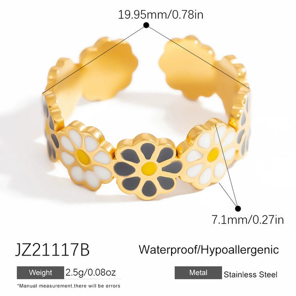 Stainless Steel Female Ring Fashion Design With Flower Pattern Electroplated