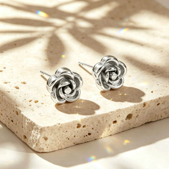 Stainless Steel Floral Necklace And Earring Set For Women Simple Flower Jewelry With Electroplated Finish And Box Chain