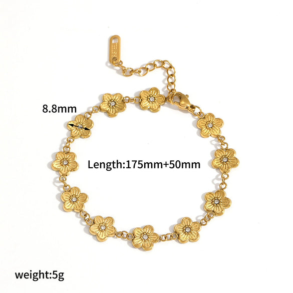 Stainless Steel Flower Jewelry Set With Electroplated Finish For Women