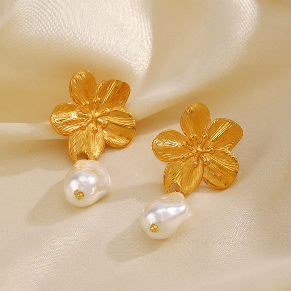 Stainless Steel Flower Pendant Earrings For Women Electroplated With Pearl