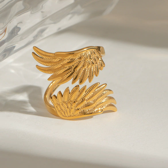 Stainless Steel Geometric Angel Wings Ring Electroplated Jewelry For Women