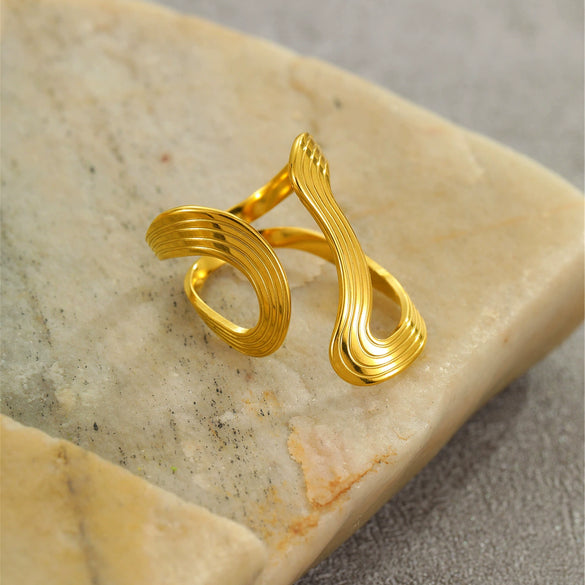 Stainless Steel Geometric Asymmetrical Ring Electroplated With 18K Gold Light Luxury Style Women's Hand Jewelry