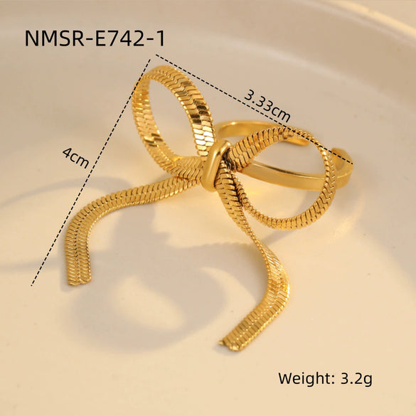 Stainless Steel Geometric Exaggerated And Versatile Asymmetrical Ring Plated With 18K Gold