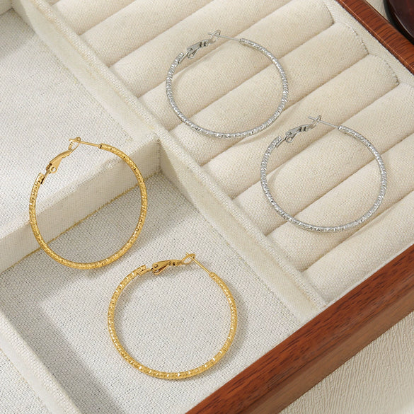 Stainless Steel Geometric Fashion Earrings With Electroplating Treatment