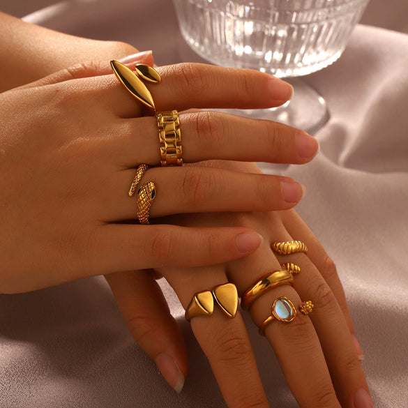 Stainless Steel Geometric Heart Shaped Electroplated Women's Ring