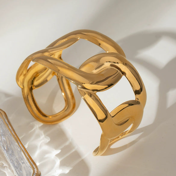 Stainless Steel Geometric Hollow Electroplated Bracelet