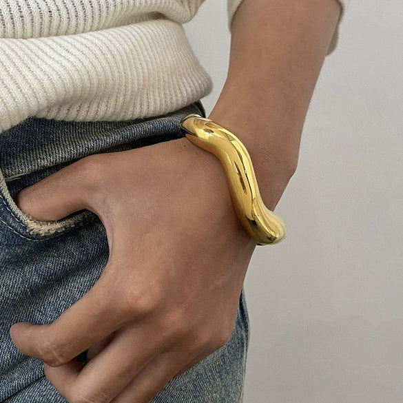 Stainless Steel Geometric Open Ring Bracelet With Electroplating