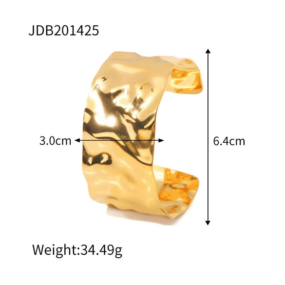 Stainless Steel Geometric Opening Bracelet With Electroplating