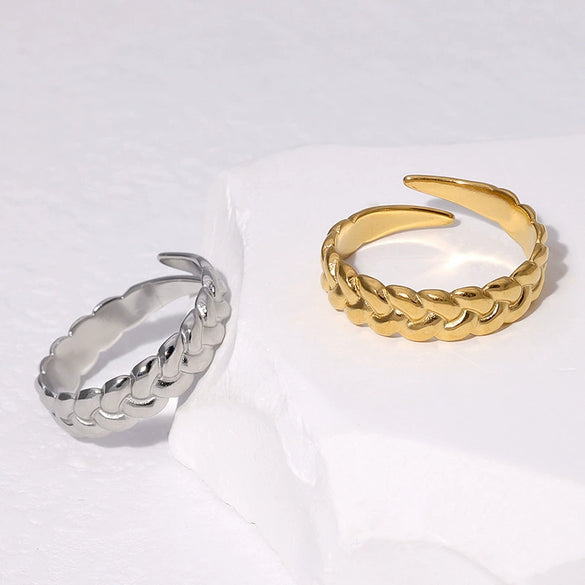 Stainless Steel Geometric Style Adjustable Ring For Women With 18K Gold Plated Electroplating