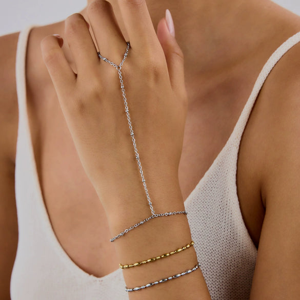 Stainless Steel Geometric Women's Finger Bracelet With Electroplating
