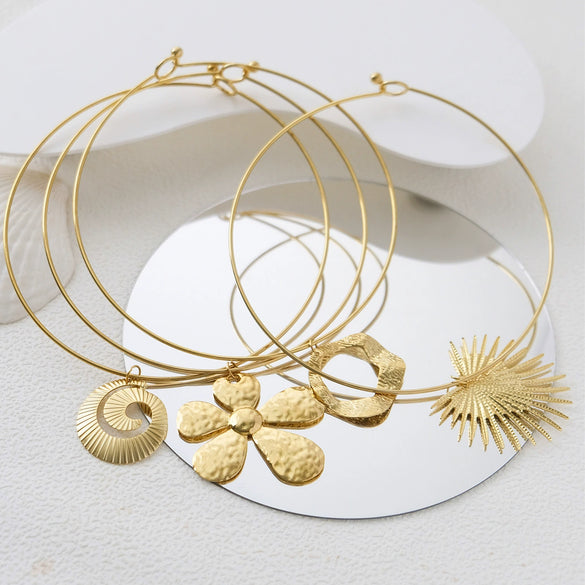 Stainless Steel Gold Plated Flower Pendant Personality Women's Jewelry