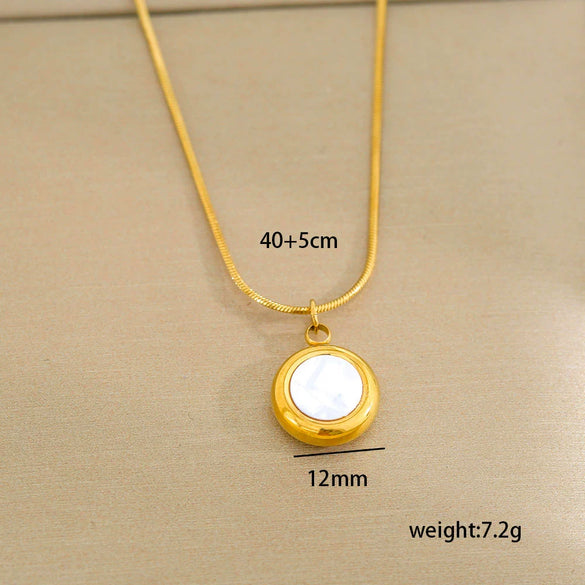 Stainless Steel Gold Plated Pearl Casting Heart Pendant Necklace With Titanium Steel Shell Clavicle Chain Electroplated Geometric Pattern For Women