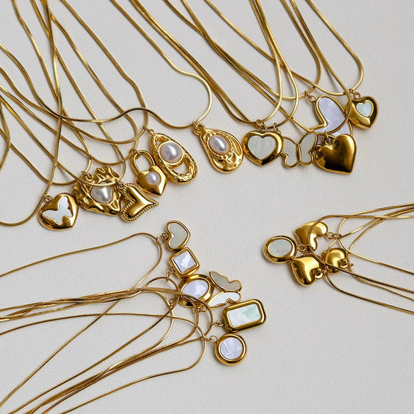 Stainless Steel Gold Plated Pearl Casting Heart Pendant Necklace With Titanium Steel Shell Clavicle Chain Electroplated Geometric Pattern For Women