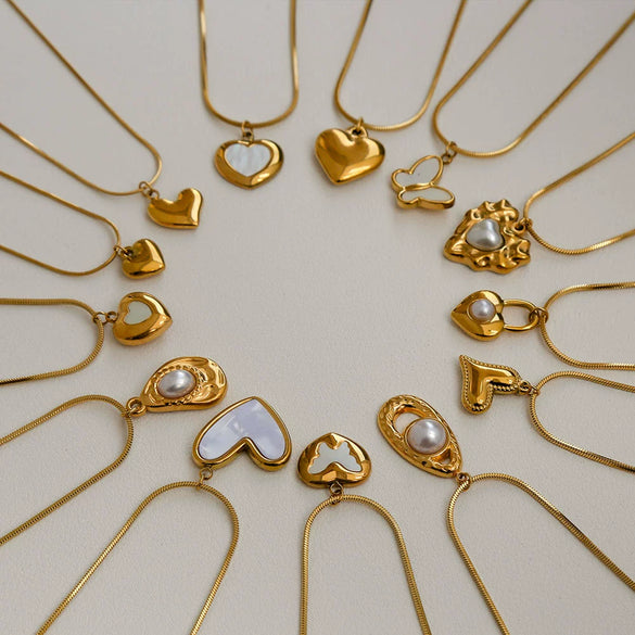 Stainless Steel Gold Plated Pearl Casting Heart Pendant Necklace With Titanium Steel Shell Clavicle Chain Electroplated Geometric Pattern For Women