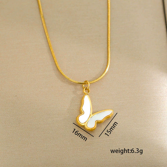 Stainless Steel Gold Plated Pearl Casting Heart Pendant Necklace With Titanium Steel Shell Clavicle Chain Electroplated Geometric Pattern For Women