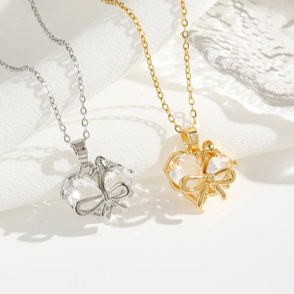 Stainless Steel Gold Plated Silver Plated Casual Commute Heart Shape Bow Knot Plating Diamond Zircon Pendant Necklace