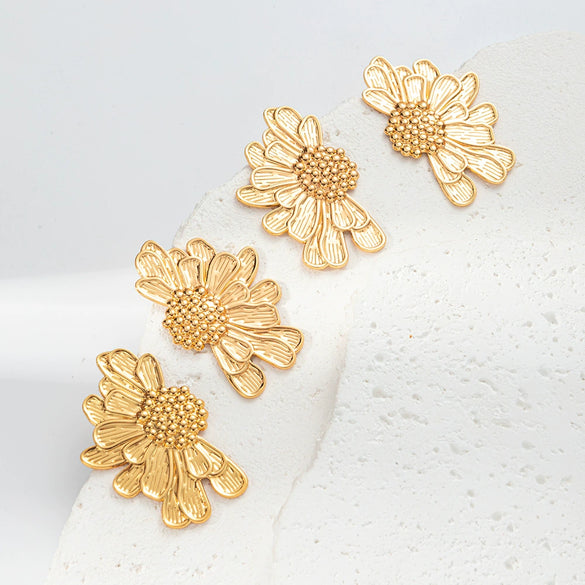 Stainless Steel Goldplated Half Chrysanthemum Retro Style Electroplated Women's Jewelry Earrings