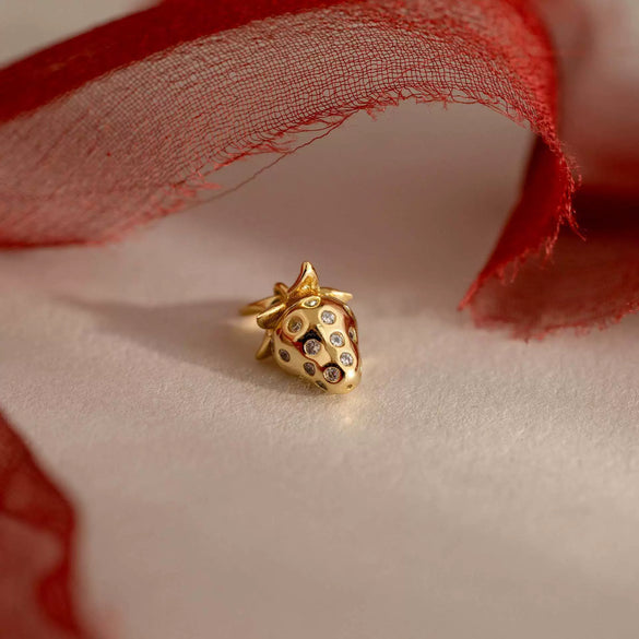 Stainless Steel Heart And Animal Pendant Necklace With Vacuum Electroplated 18K Gold Color Retention