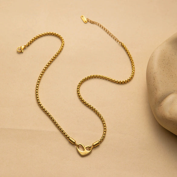 Stainless Steel Heart And Letter Fashion Necklace With Electroplating For Women