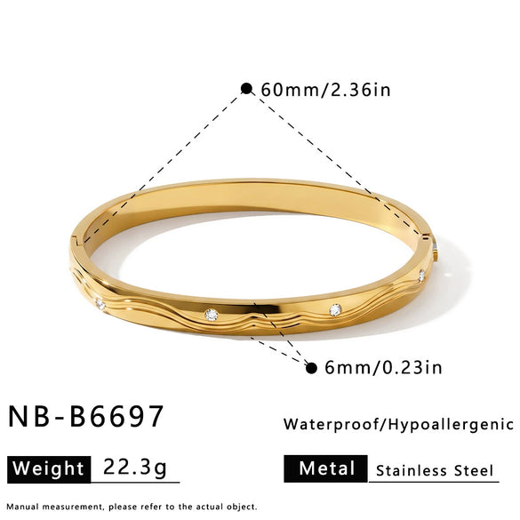 Stainless Steel Heart And Star Pattern Bracelet With Zircon Inlay And Vacuum Electroplated Finish