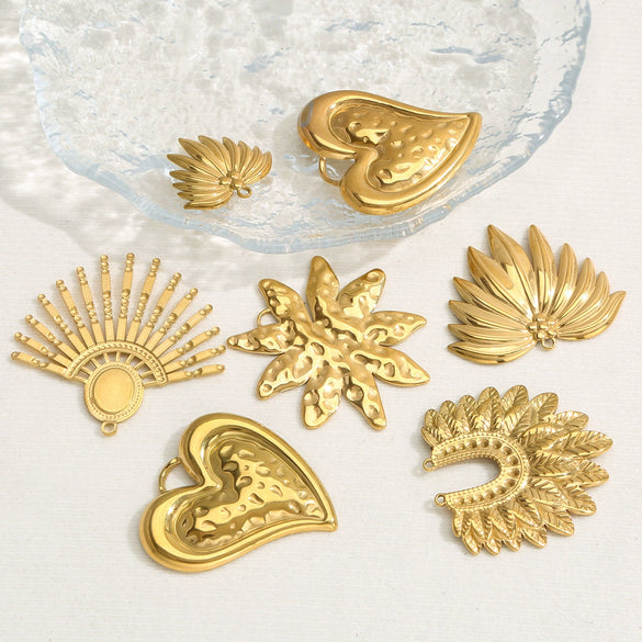 Stainless Steel Heart Fanshaped Leaf Pendant Jewelry Highend Electroplated For Necklace Bracelet Accessories