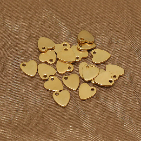 Stainless Steel Heart Goldplated Pendant Jewelry Accessories