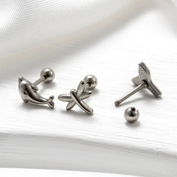 Stainless Steel Heart Shape Electroplated Women's Ear Studs