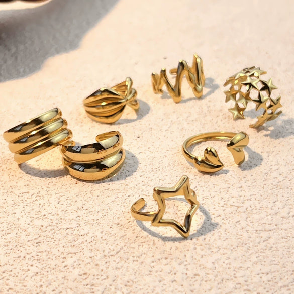 Stainless Steel Heart Shape Ring Electroplated 18K Gold Minimalist Geometric Jewelry