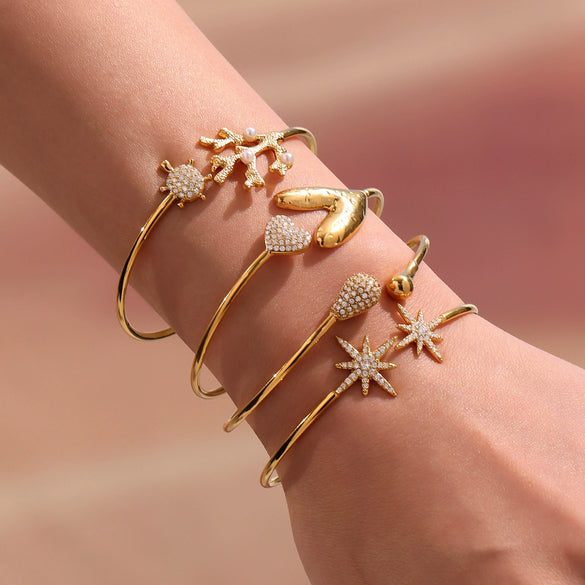 Stainless Steel Heart Star Open Bracelet Plated With 18K Real Gold And Inlaid With 5A Zircon Electroplated Jewelry