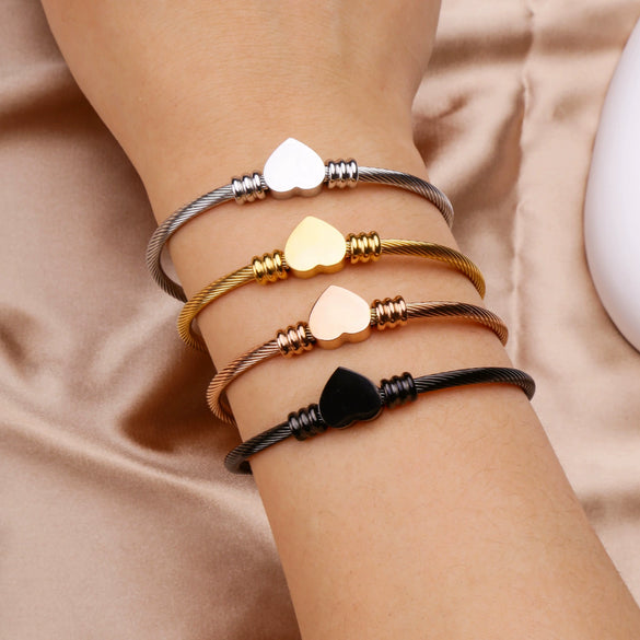 Stainless Steel Heartshaped Braided Bracelet Jewelry Electroplating
