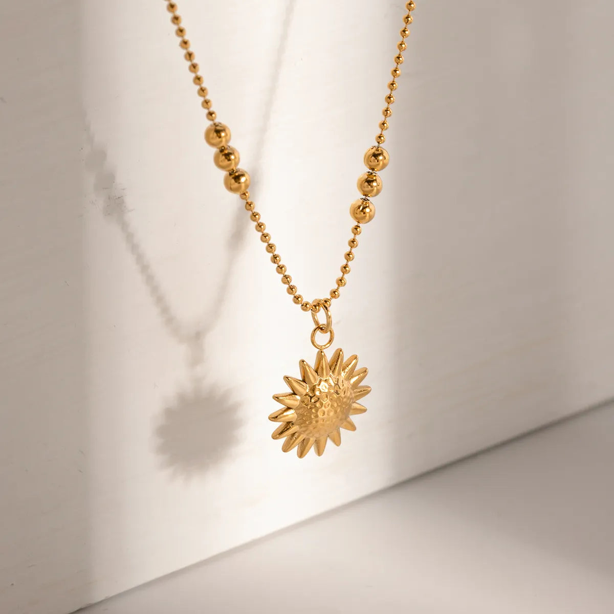 Stainless Steel IG Style Simple Style Sunflower Plating Pendant Necklace