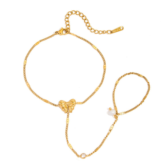 Stainless Steel Jewelry Women's Elegant Geometric Style Electroplated Bracelet With Pearl And Diamond Butterfly
