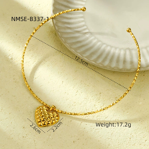 Stainless Steel 18K Electroplated Love Peach Heart Pendant Necklace For Women