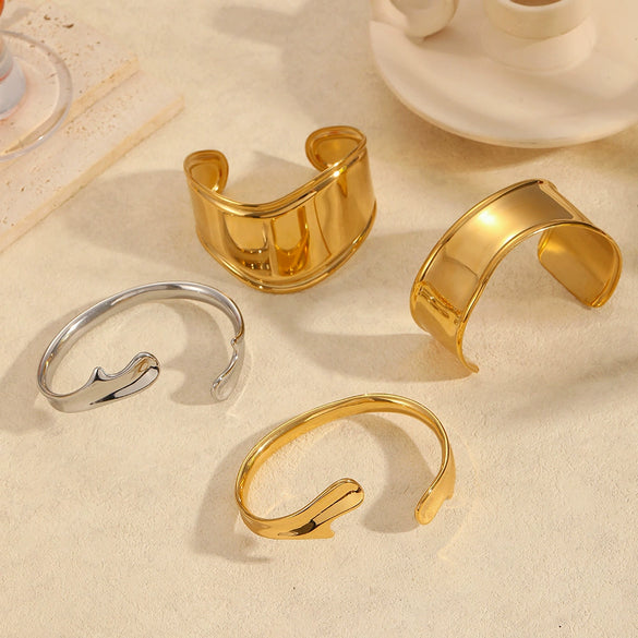 Stainless Steel 18K Gold Electroplated Personality Exaggerated Widefaced Bracelet