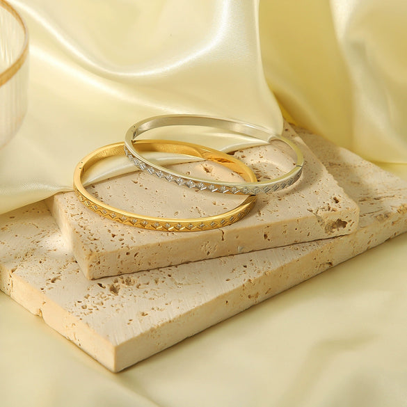 Stainless Steel 18K Gold Plated Electroplated Geometric Diamond Bracelet For Women