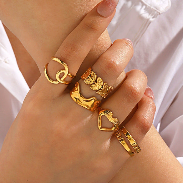 Stainless Steel Love Hip Hop Personality Ring For Women With Cross And Heart Shaped Design And Electroplating Treatment