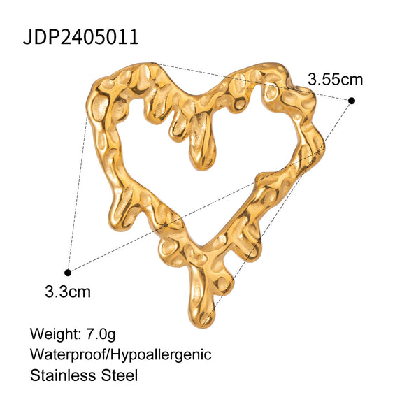 Stainless Steel Love Pendant Accessories With Electroplating Treatment