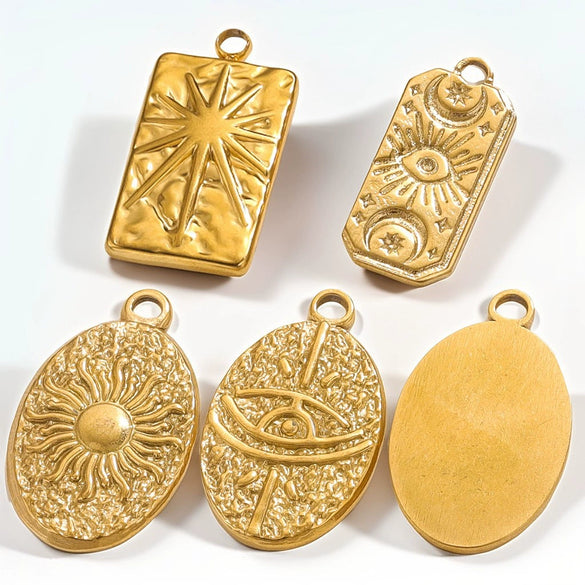 Stainless Steel Love Shape Tarot Sun Star Inspired Electroplated Necklace Pendant Jewelry Accessories