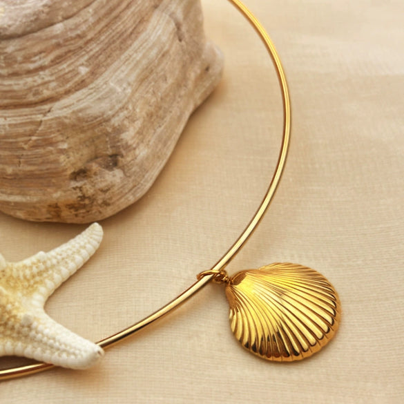 Stainless Steel Marine Shell Pendant Conch Necklace Jewelry For Women Fashion Style Gold Plated