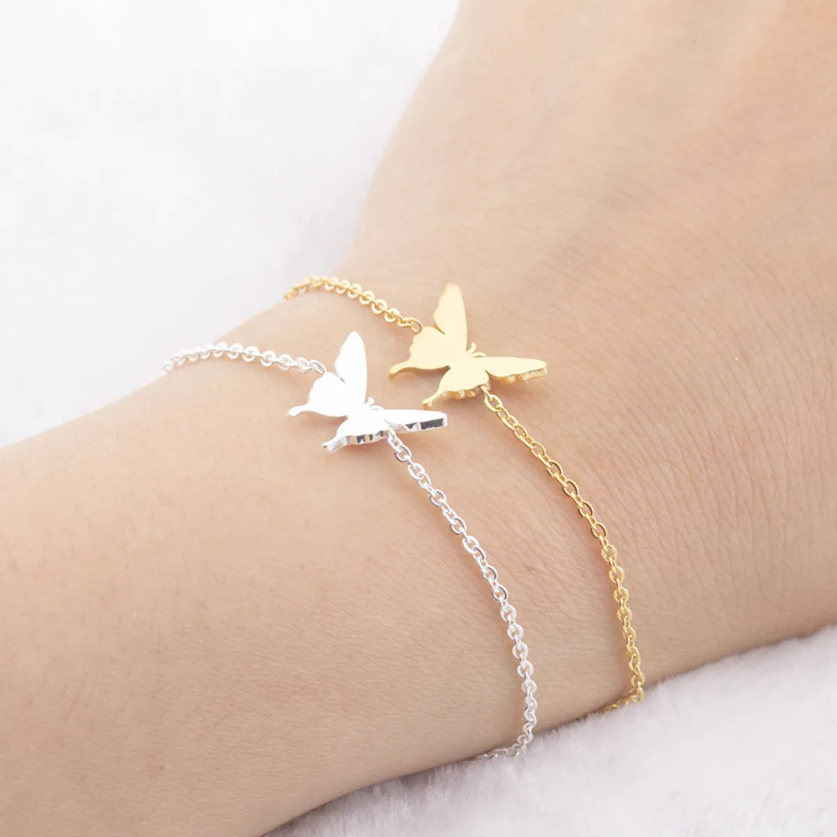 Stainless Steel Micro-inlaid Electroplating Butterfly Bracelet