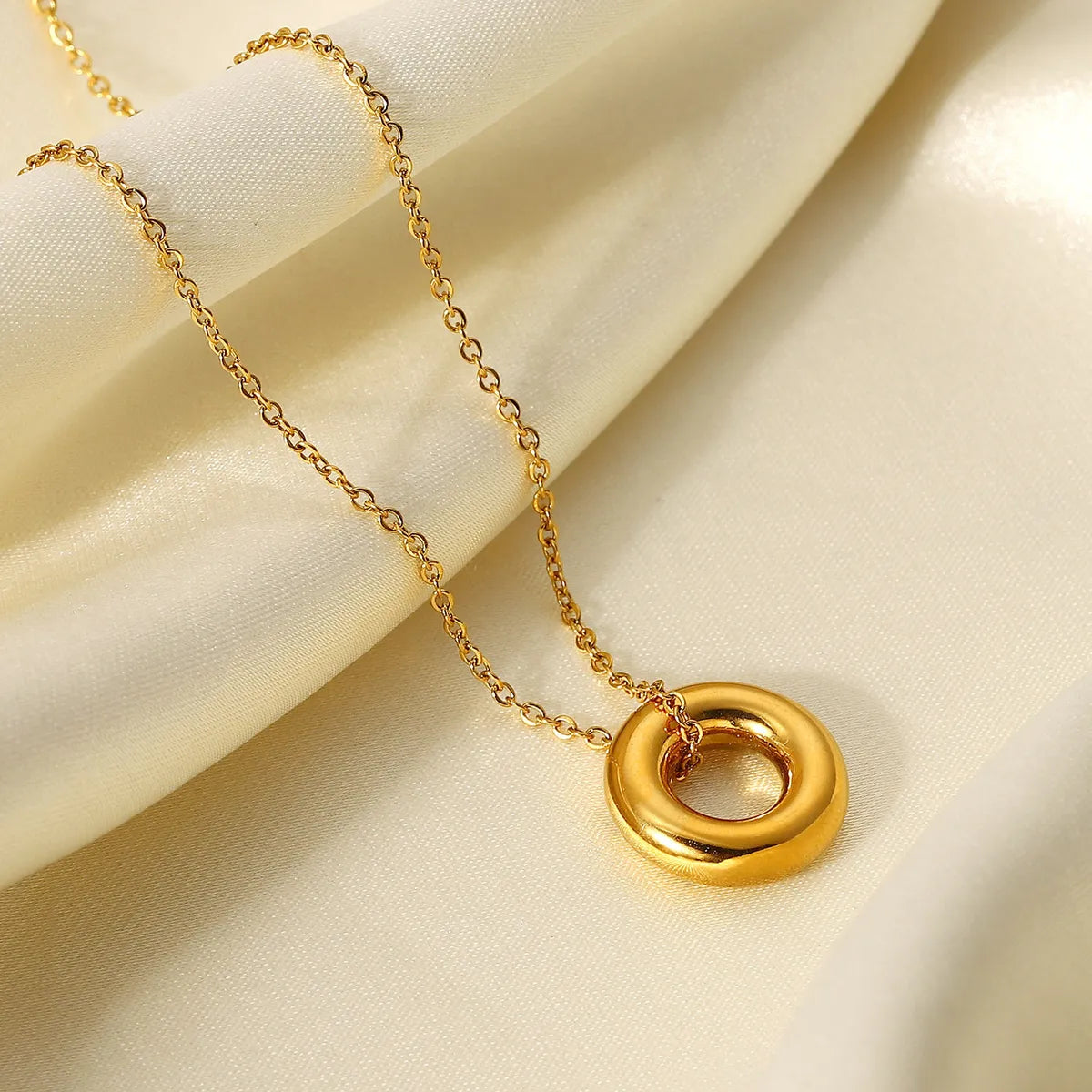 Stainless Steel Necklace Zircon Hollow Ring Pendant Necklace Jewelry